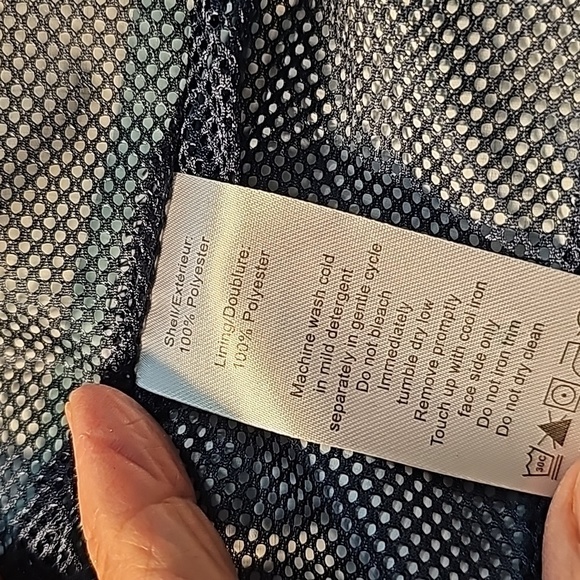 Core 365 ladies S/P navy blue rain wind jacket.‎ Waterproof,  breathable. NWOT - Picture 14 of 17